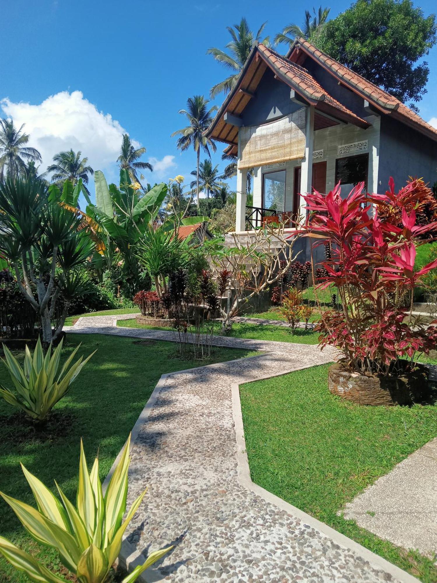 Alamku Bungalow Karangasem Amlapura Exterior foto